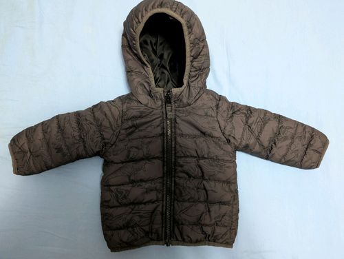 Lot Of 3 Boys Coats Aged 6 months - 12 Months, Columbia, Carhartt, & Carters — image 5