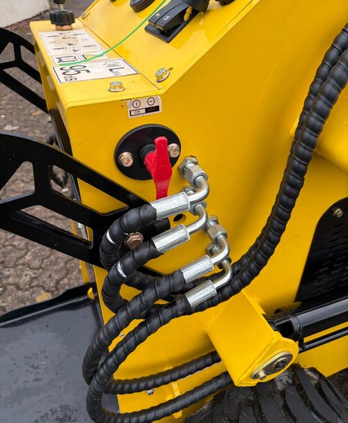 Brand New 2026 Mini Skid Steer Loader — image 8
