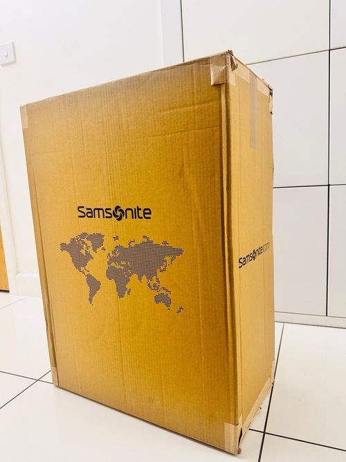  Samsonite Element / Cabin Hardside Suitcase/Luggage /4 Wheel Spinner/ — image 7