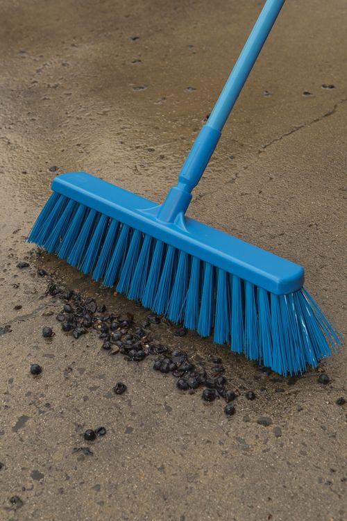 Vikan 2920 Yard Broom Head 530mm Stiff Bristle Heavy Duty Sweeping Brush Outdoor — image 6