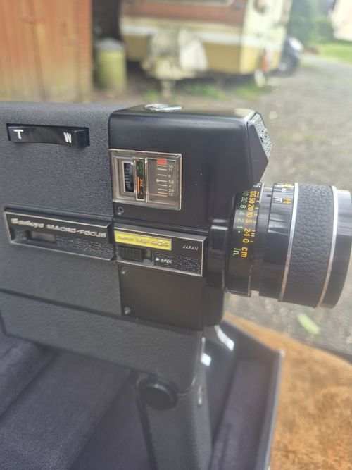Sankyo MF-404 Super 8 Cine Film Camera Fully Working Unit Only With Case Y2K — image 9
