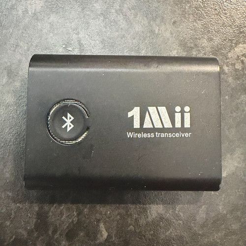 1Mii Bluetooth Wireless Transmitter Black Portable Audio Device