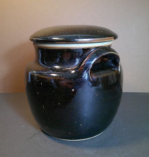 Vintage Winchcombe Studio Pottery Lidded Jar , not marked — image 4