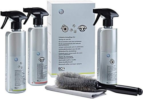 VW Spring Car Care Cleaning Kit Cockpit Wheel Insect Brush Cloth Set GENUINE