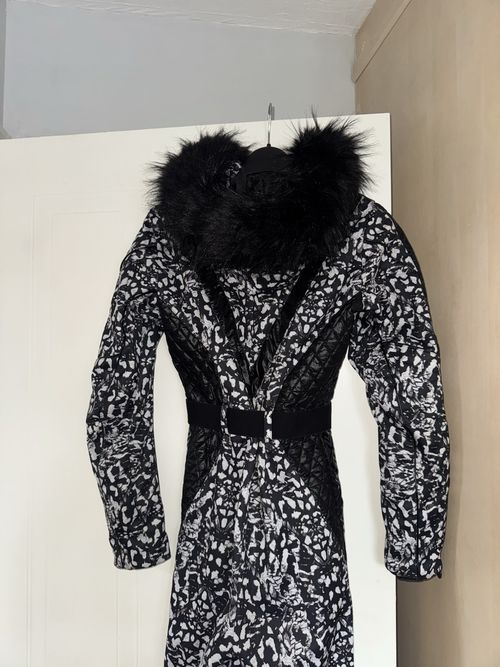 Dare 2B x Julien Macdonald Women's UK 6 Snowsuit Ski Suit Belted Detachable Hood — image 4