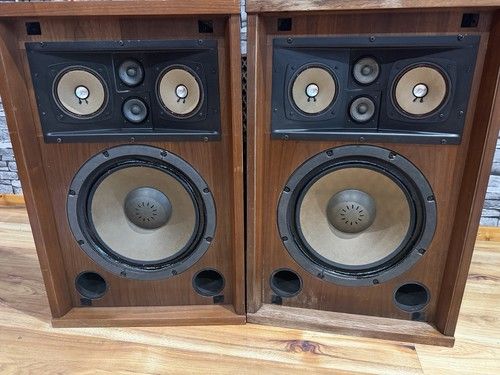 Vintage Sansui SP-1700 3-Way 5-Speaker System - Rare - Fully Working