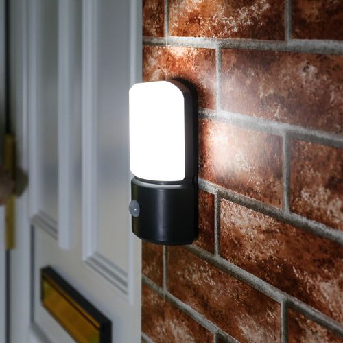Battery LED Motion Sensor Security PIR Wall Light Outdoor House Lamp Garden — image 10