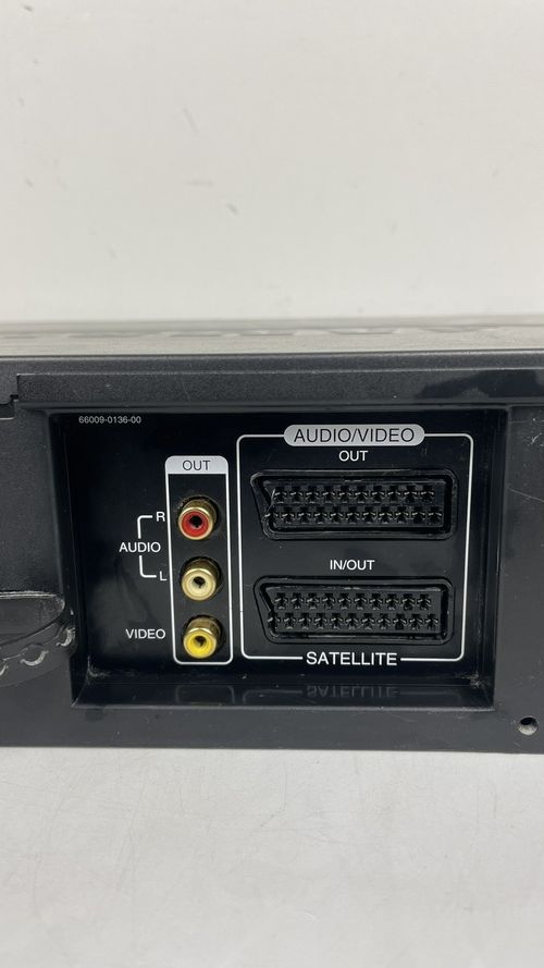 Samsung SV-140i Video Plus VHS Recorder/Player Black- Fully Working - no remote — image 5