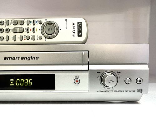 Sony SLV-SE240 HDMI VHS VCR Video Cassette Recorder 4 Head Smart Engine Boxed — image 8