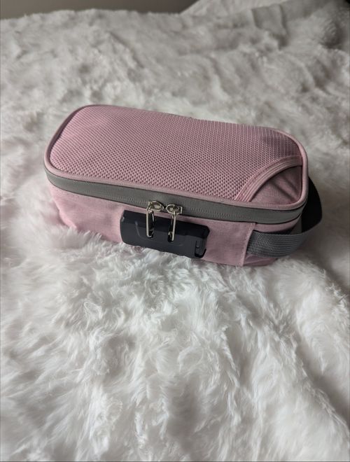 Pink Smell Proof Rolling Kit (8 Piece Set) — image 2