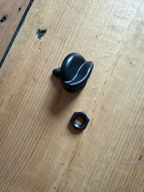 Saris Bones Bike Rack Replacement Knob And Nut — image 1