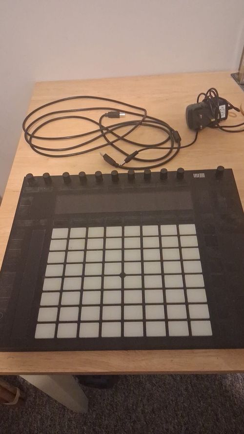 Ableton Push 2 Midi Controller + Decksaver + Desk stand — image 4