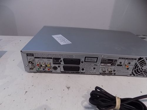 Sony RDR-HXD870 160GB HDD DVD Recorder Silver Genuine Working — image 8