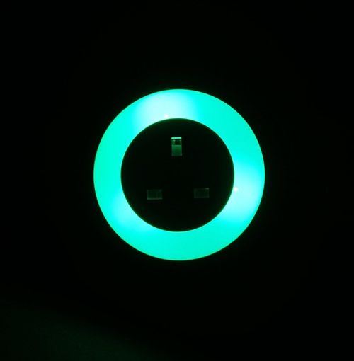LED Plug In 3 Colour Changing Nightlight Lamp Light Socket Dusk To Dawn Mode — image 9