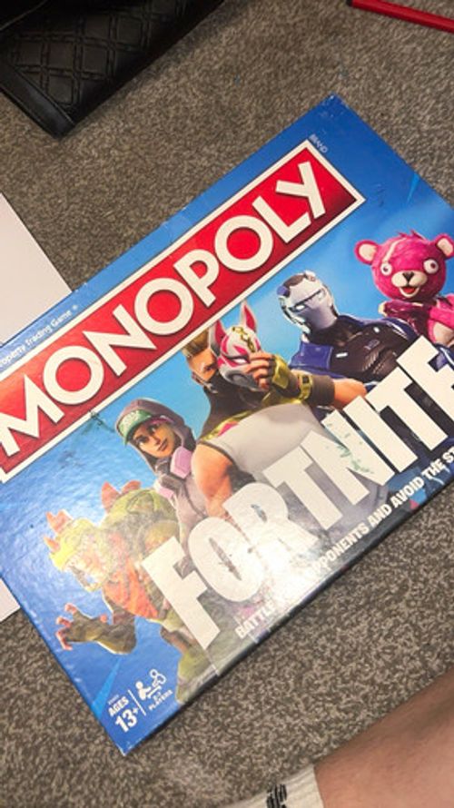 MONOPOLY Monopoly: Fortnite Edition Complete Board Game 2+ Players 2018 E6603102