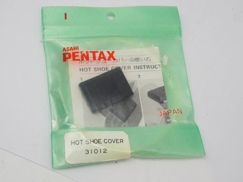 Asahi Pentax Viewfinder & hotshoe cover 31012 for K1000 ME Super MX SLR camera