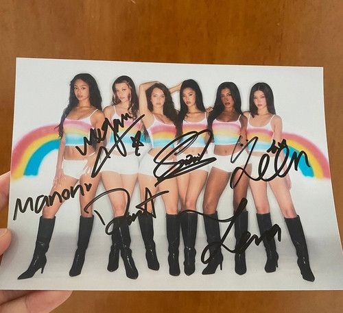 KATSEYE Autographed Signed Photo POP Collection Collectibles 4*6 Limited 202602