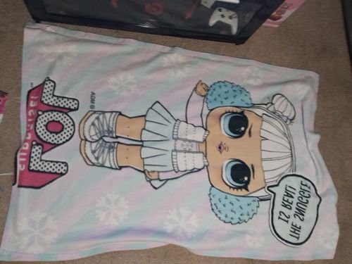 lol omg doll bundle with curtains a fleece throw cushion and aslo a leather back — image 4