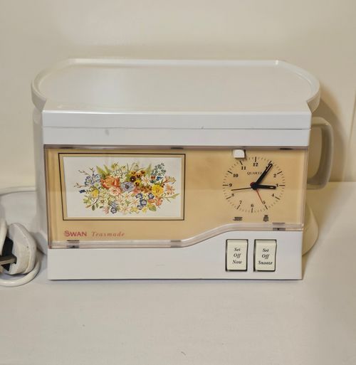 Swan Teasmade White Alarm Clock Tea Maker Retro Vintage 1970s — image 1