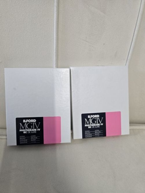 Ilford Multigrade IV RC Deluxe Photographic Paper 4x5 inch 20 Sheets