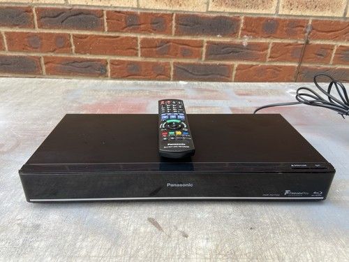 Panasonic DMR-PWT550EB Smart 3D 4K Upscaling Blu-ray DVD Player Recorder