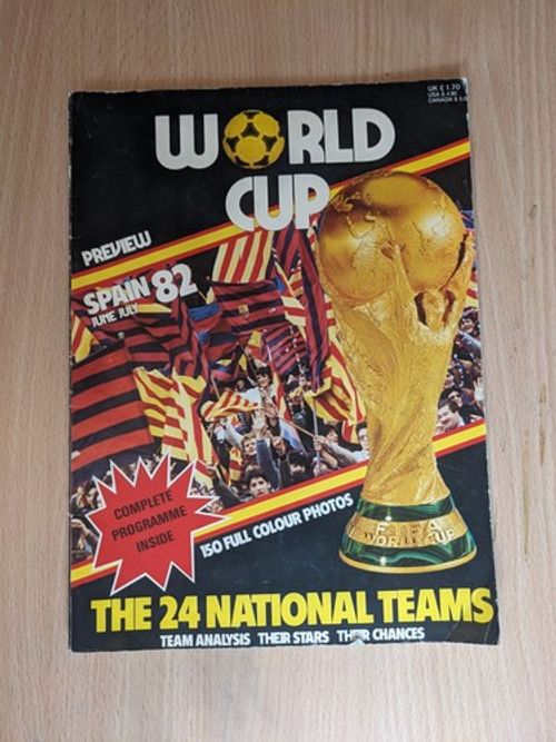 Vintage World Cup Spain 82 Preview Magazine. Retro Football Programme 1982.