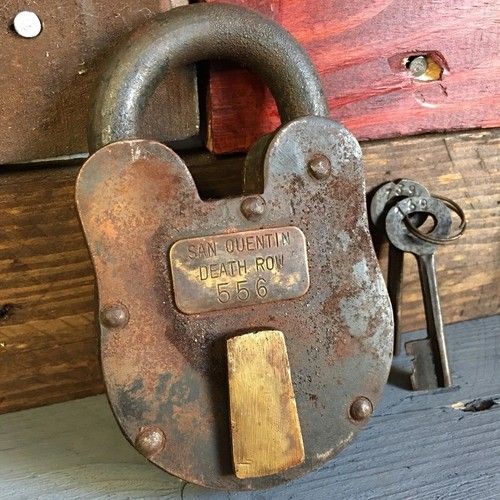 3" x 5" San Quentin Death Row Padlock Cast Iron Working Lock & Key Rusty Antique