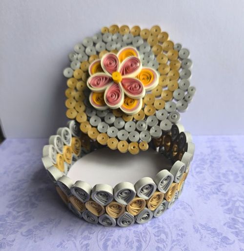 Handmade Paper Quilled Floral Trinket Box with Lid, Multi Colour, Small