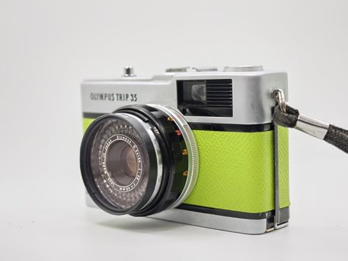 Olympus Trip 35 Vintage 35mm Film Camera Lime Green Leather Tested — image 3