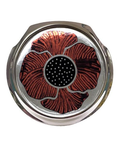 Remembrance Poppy Silver Chrome - Car Grille Badge - FREE FIXINGS