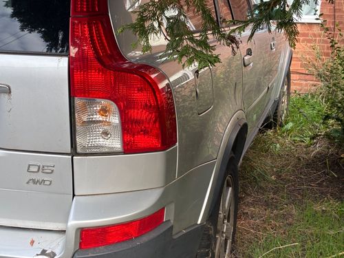 Volvo XC90 D5 ACTIVE AWD 2010 automatic  Spares Or Repairs — image 4