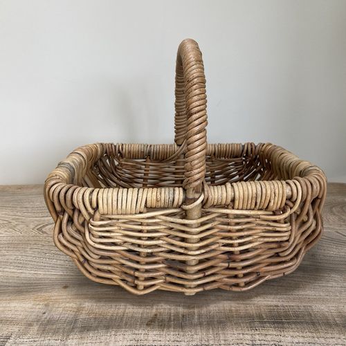Rattan Wicker Woven Basket With Handle Rustic Farmhouse Storage Basket — image 5