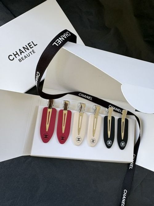 3 Pairs Chanel Hair Clip Gift Set Beauty Accessory New In Box With Ribbon