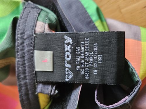Roxy Women's Board Shorts Large 100% Polyester BNWOT Multicoloured Check Pattern — image 4