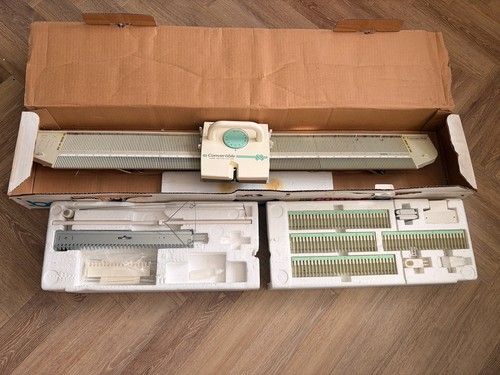 Brother Convertible Home Knitter KX-390 Dual Gauge 4.5mm 9.0mm Knitting Machine