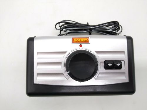 Hornby R8250 Train Controller & P9000W Transformer - (Unused) Mint Condition — image 3