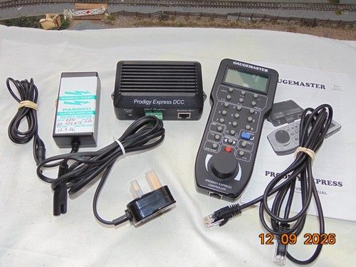 Gaugemaster Prodigy Express DCC01 Digital control system. Excellent.