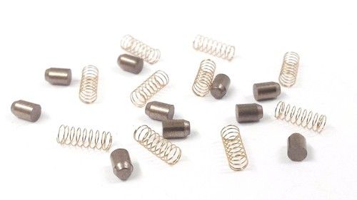 HORNBY X8466 10pk OF EACH RINGFIELD MOTOR CARBON BRUSHES AND SPRINGS MULTI CLASS