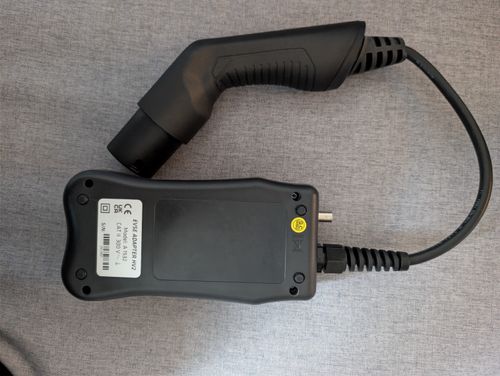 Metrel A1532 EVSE Adapter EV Charger with case and manual — image 3
