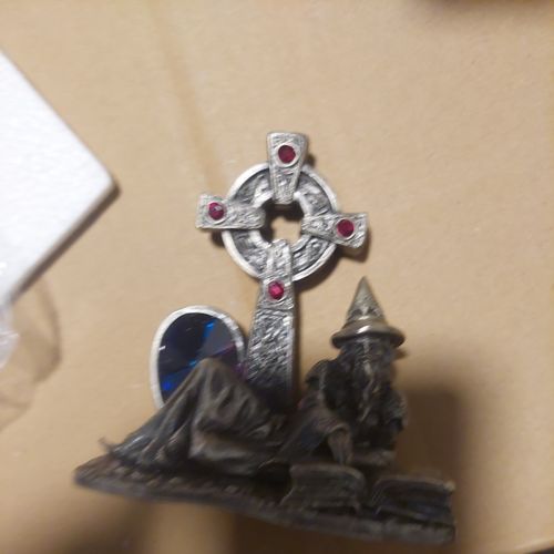 Myth & Magic - Tudor Mint - The Celtic Wizard - 3877 - Missing Crystal — image 5