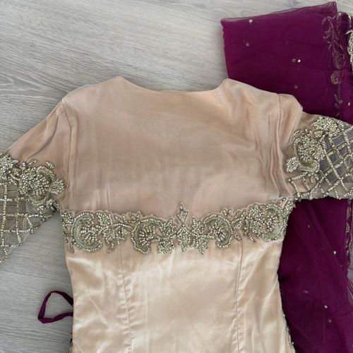 Mongas Indian Beige And Pink Lahenga — image 15
