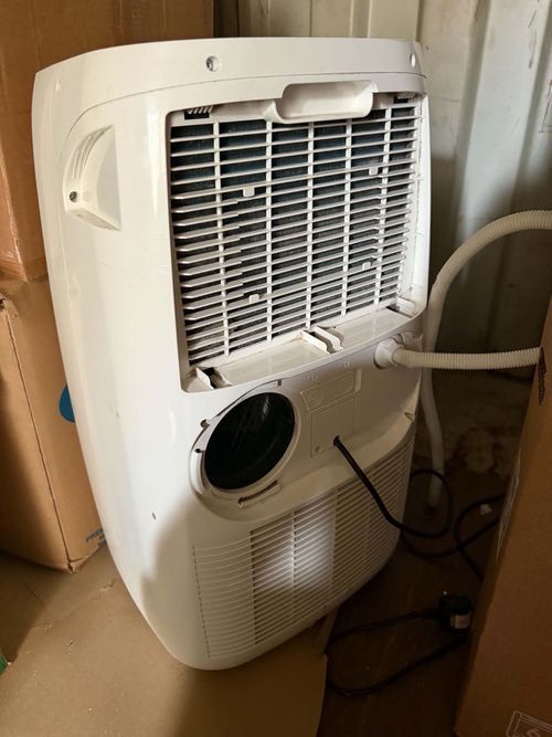 Blyss WAP-12EA26 Portable Air Conditioner and Dehumidifier — image 3