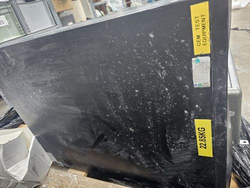 rack-mount UPS Liebert UPSStation GXT2-2000RT230 2000VA / 1400W Rackmount UPS — image 4