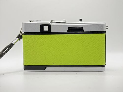 Olympus Trip 35 Vintage 35mm Film Camera Lime Green Leather Tested — image 5