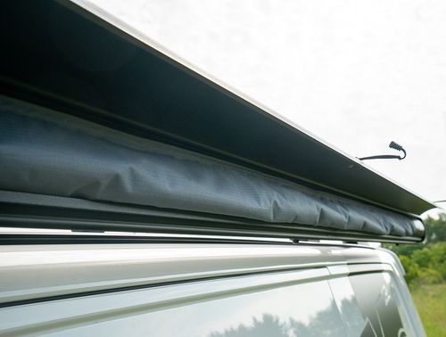 VANSTYLE 2.5M PULL OUT VAN CAMPER AWNING SUNSHADE C/W LEDS CAMPING SIDE ROLL OUT — image 17