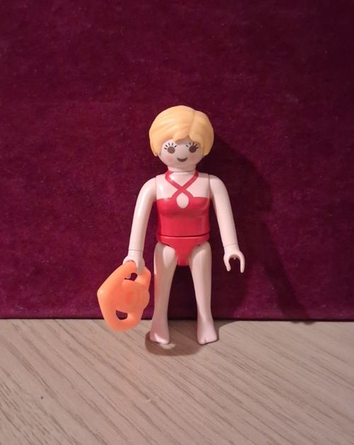 Playmobil FIGURES ADULT FEMALES Spares *MORE ADDED* — image 1
