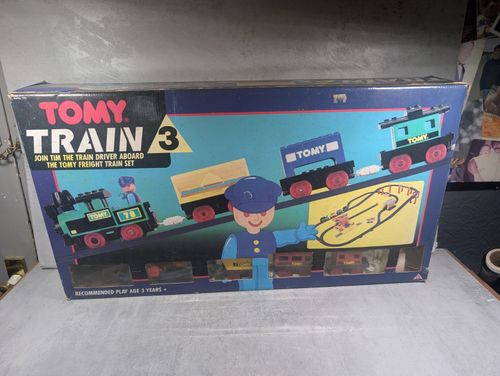 Tomy Train 3, Freight Transport Train Set from 1988 complete with extras  — image 17