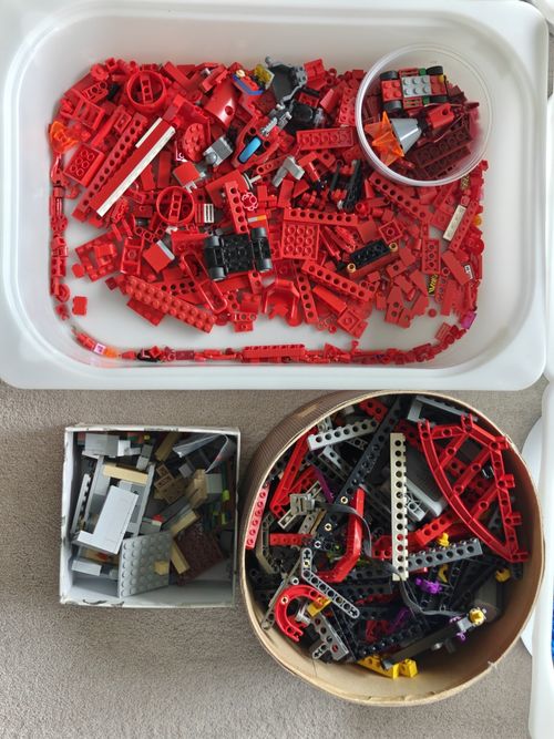 9kg LEGO Bulk Job Lot Bagged By Colour inc Grey and Black Wide Variety of Pieces — image 4
