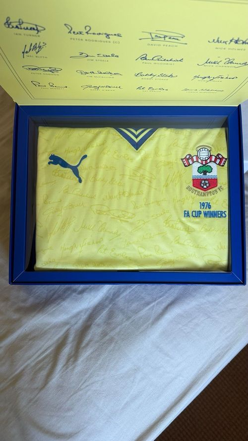 Southampton Fc Limited Edition FA Cup Shirt Size L — image 5