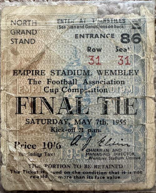 1955 FA Cup Final Newcastle  Programme Ticket Signed Autograph Keeble Broadis — image 9